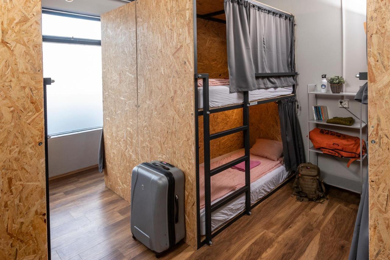 Vibrant Iceland Hostel Хабнарфьордюр Экстерьер фото